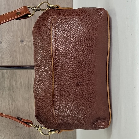 Portland Leather Brown Pebble Leather Crossbody Shoulder Bag - Picture 5 of 12